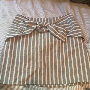 Linen mini skirt
